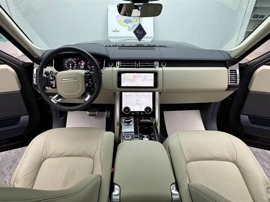 Land Rover Range Rover 2021 — фото 9