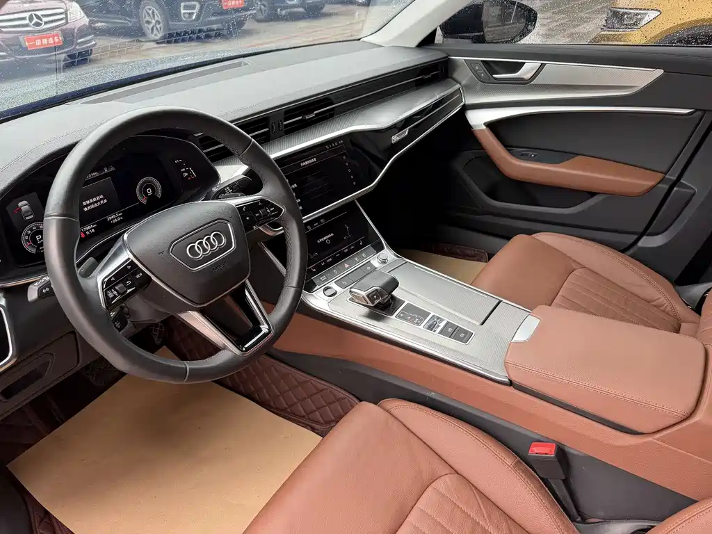 Audi A6L 2022