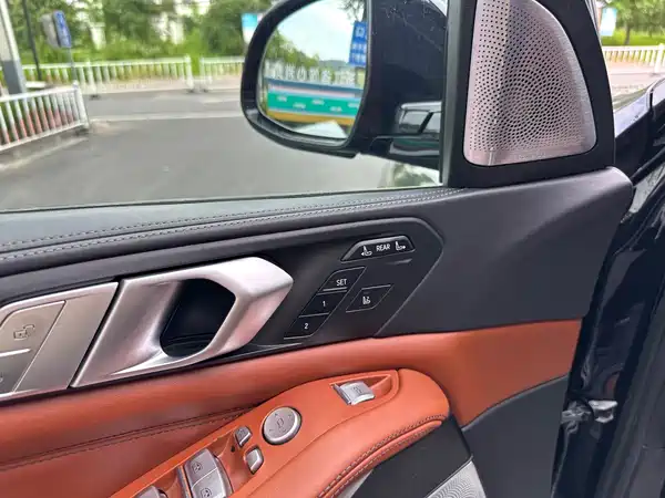 BMW X7 2019