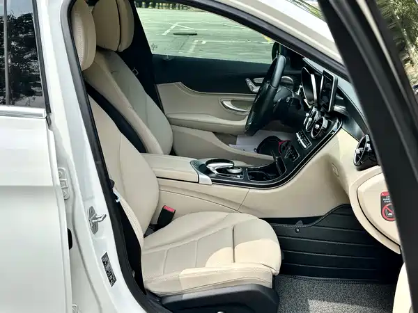 Mercedes-Benz C-Class 2015