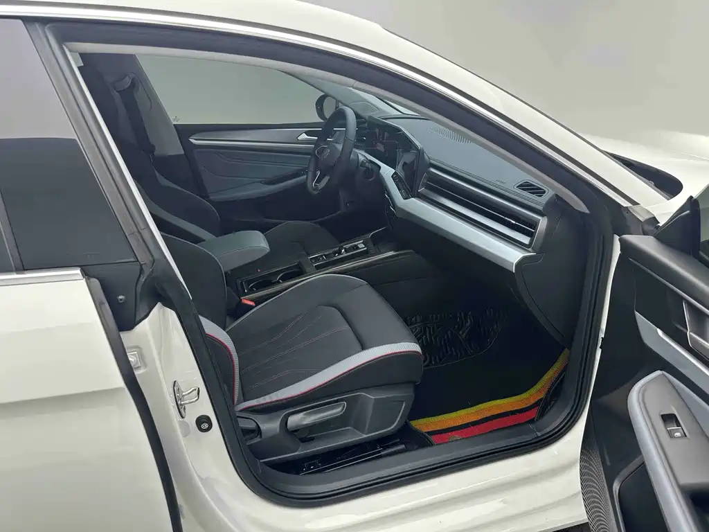 Volkswagen Lamando 2023