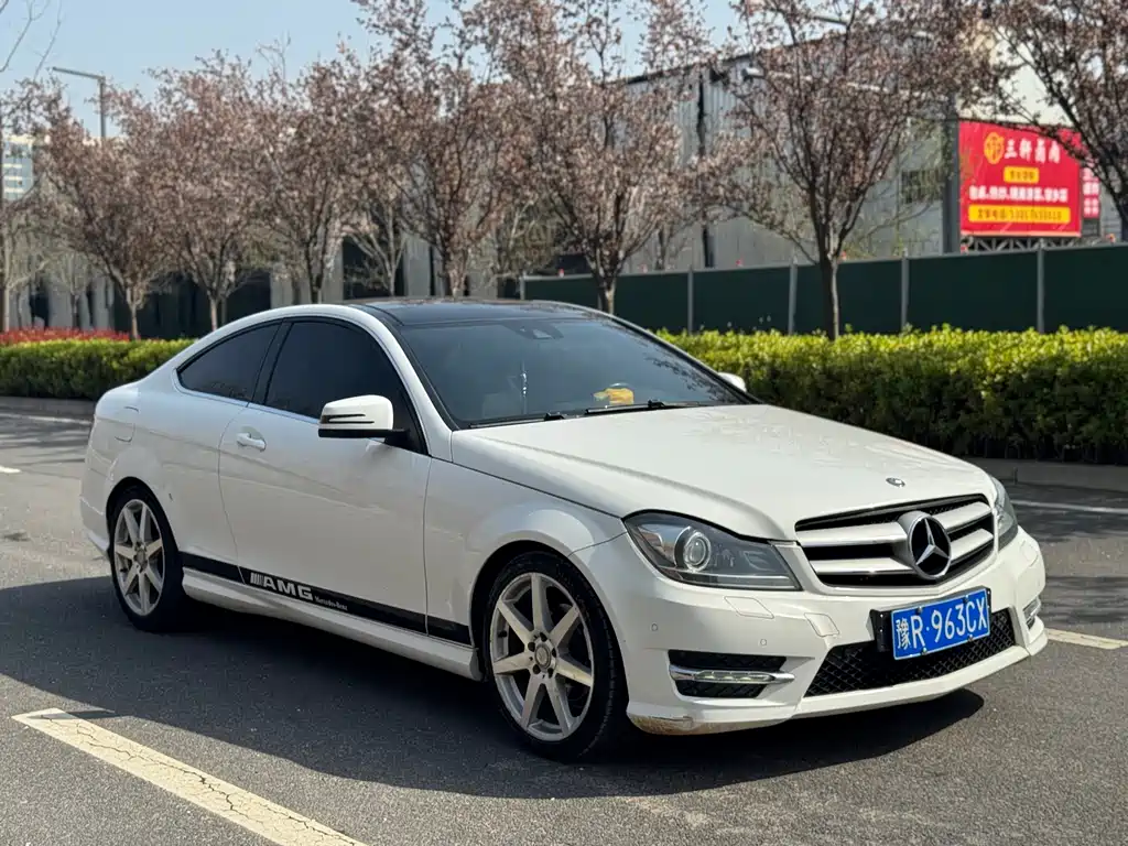 Mercedes-Benz C-Class 2015 — фото 3