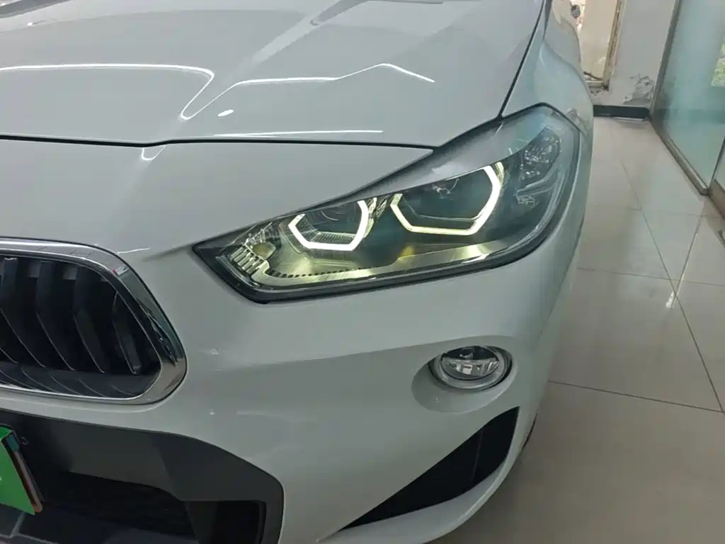 BMW X2 2018 — фото 24