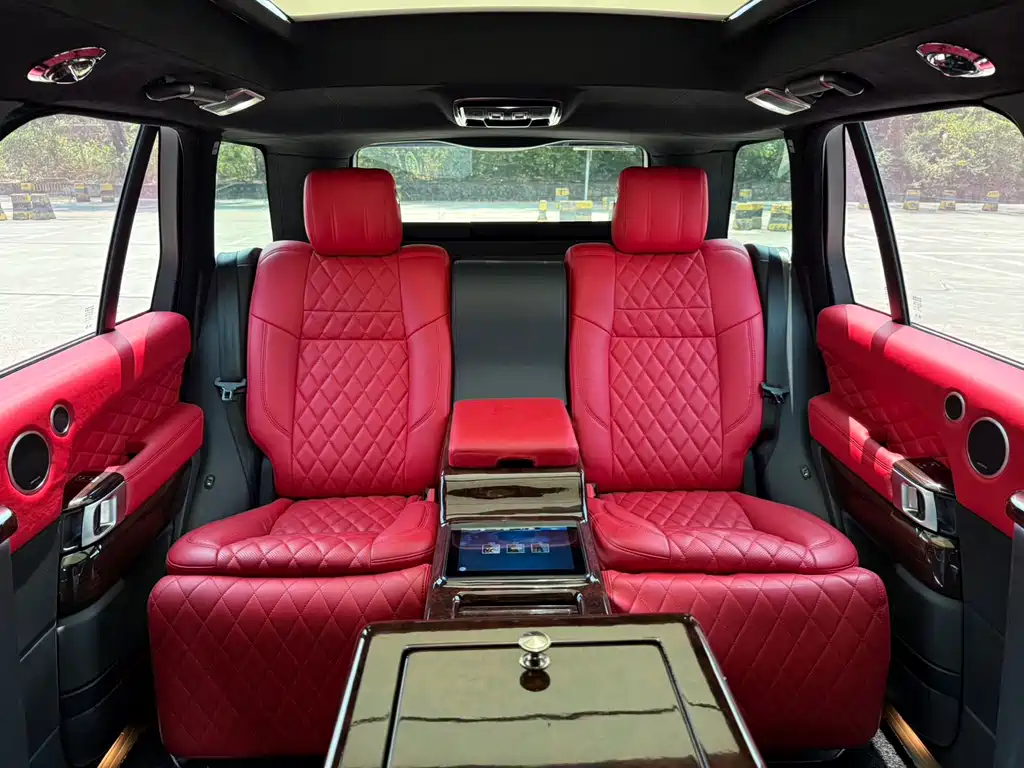 Land Rover Range Rover 2019 — фото 12