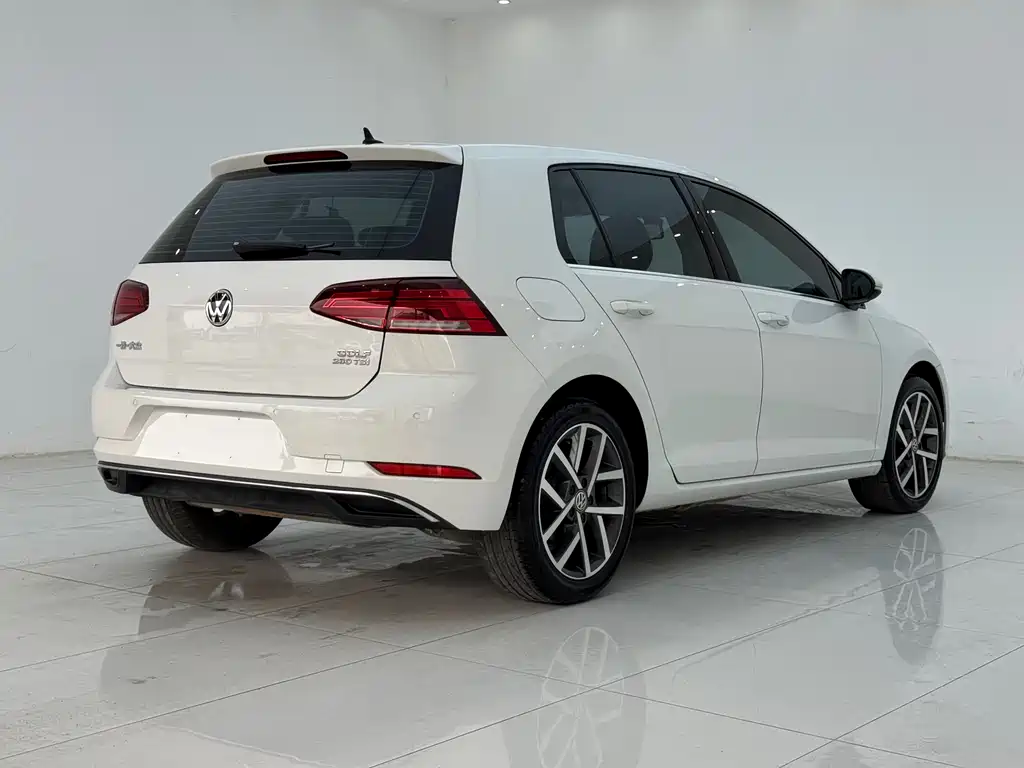 Volkswagen Golf 2020 — фото 17