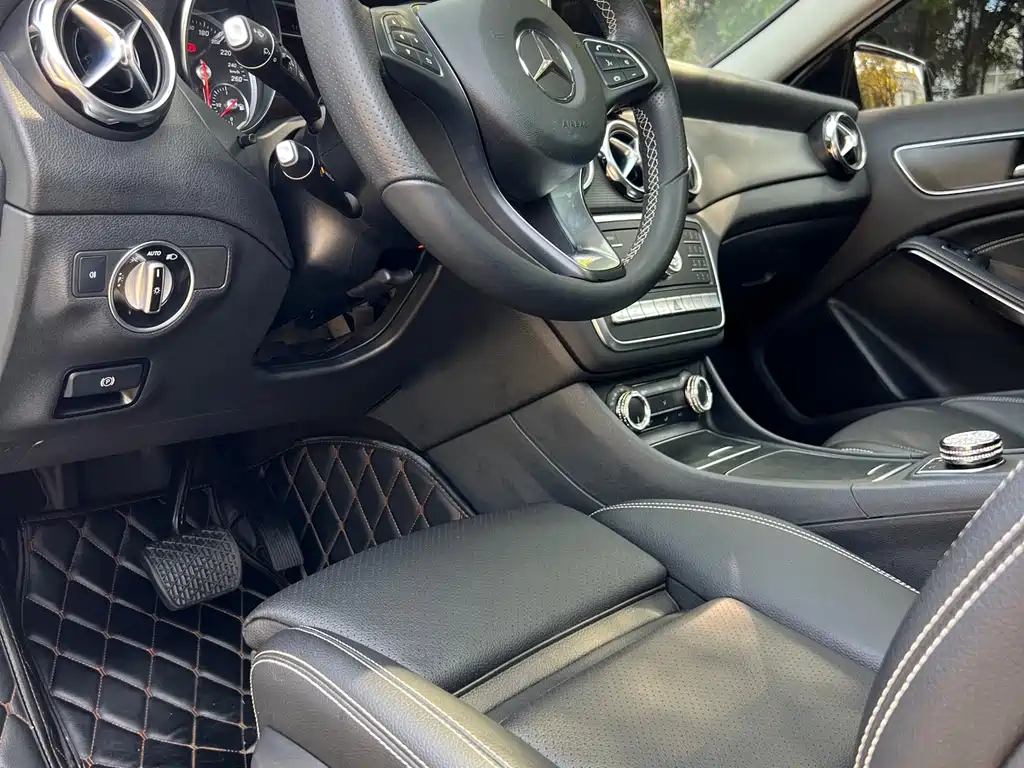 Mercedes-Benz GLA 2018 — фото 5