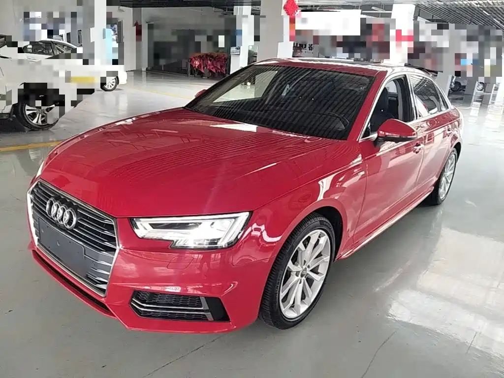 Audi A4L 2018 — фото 1