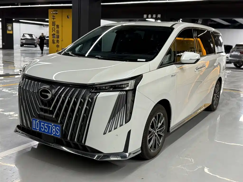 GAC Motor Trumpchi M8 2025 — фото 2