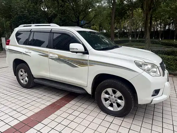 Toyota Prado 2011