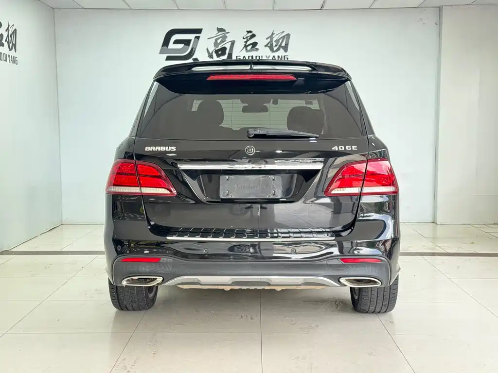 Mercedes-Benz GLE 2018 — фото 26