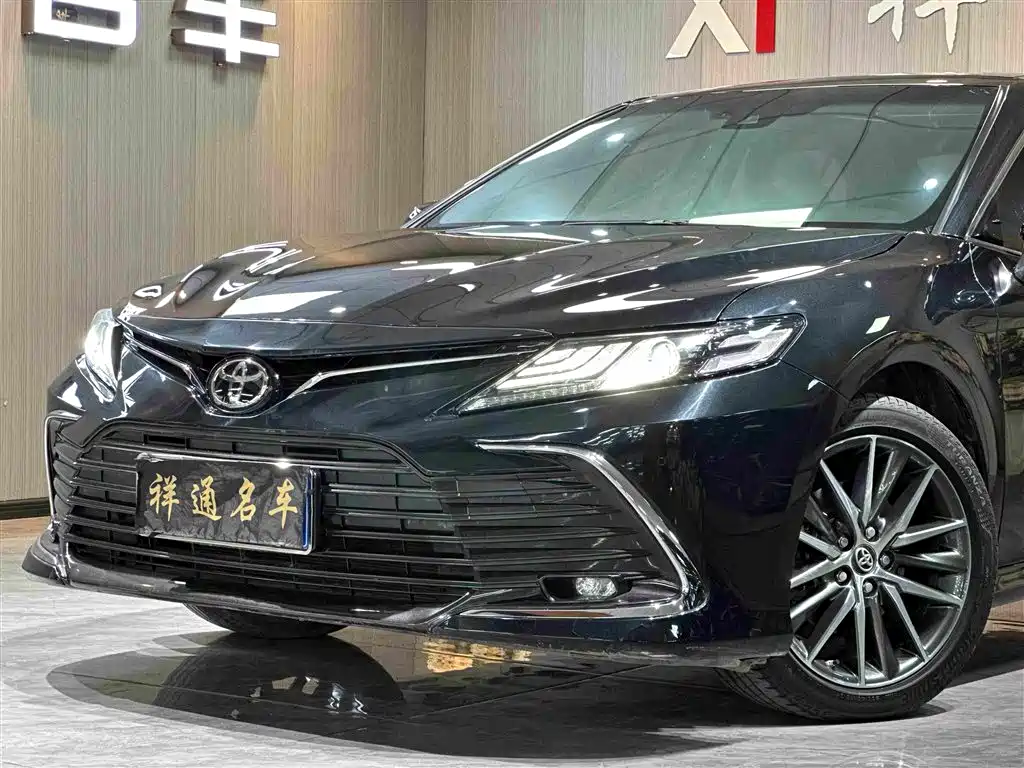 Toyota Camry 2023