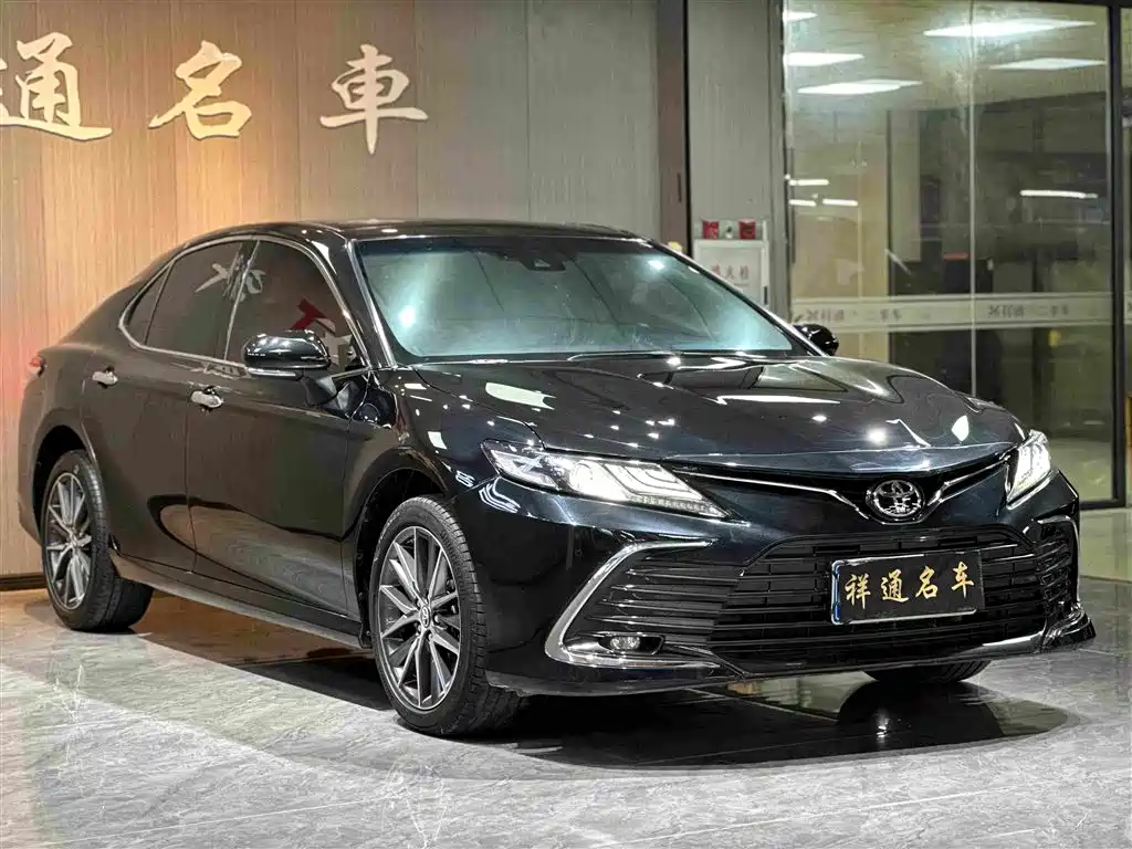 Toyota Camry 2023