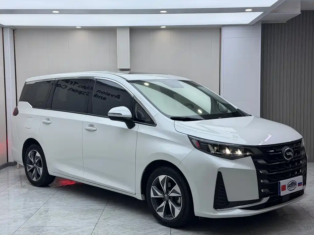 GAC Motor Trumpchi M6 2022 — фото 3