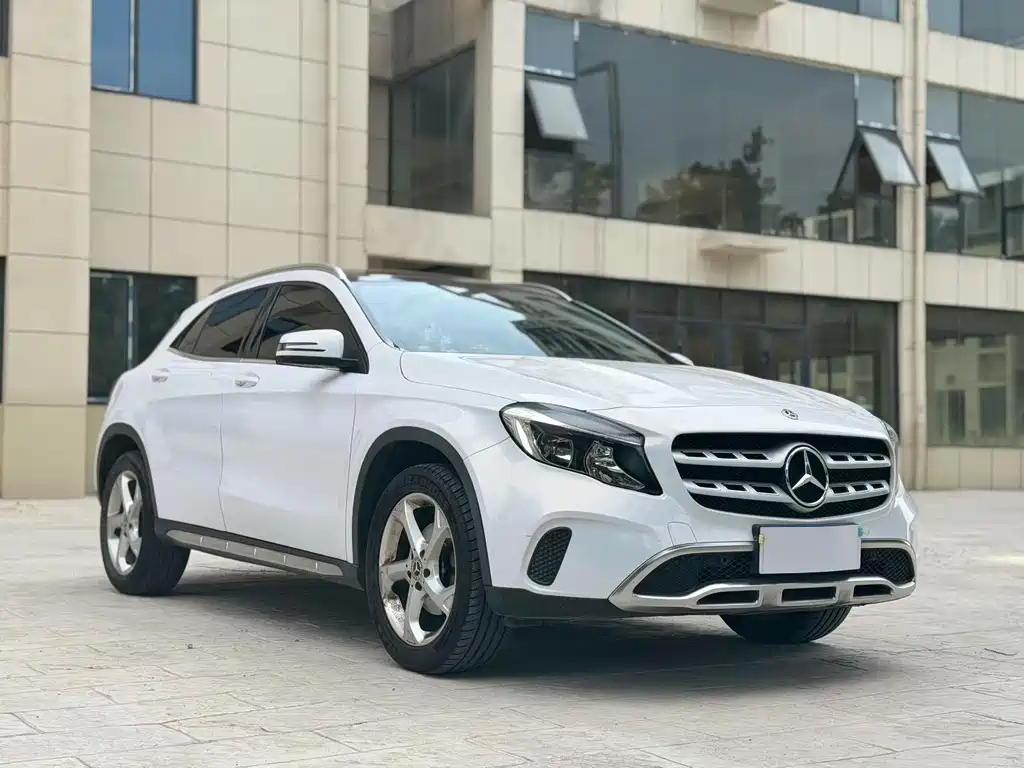Mercedes-Benz GLA 2019