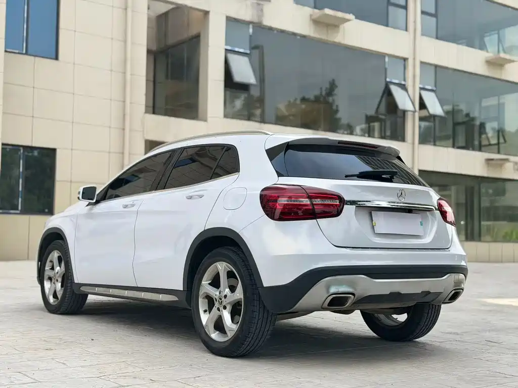 Mercedes-Benz GLA 2019 — фото 9