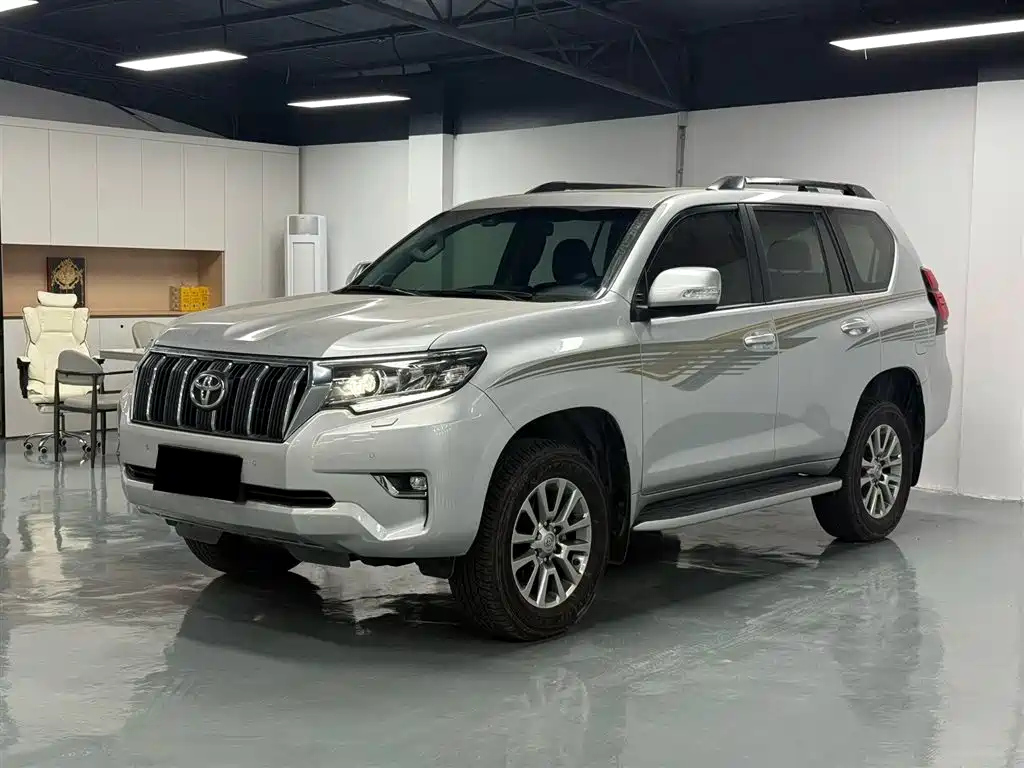 Toyota Prado 2019