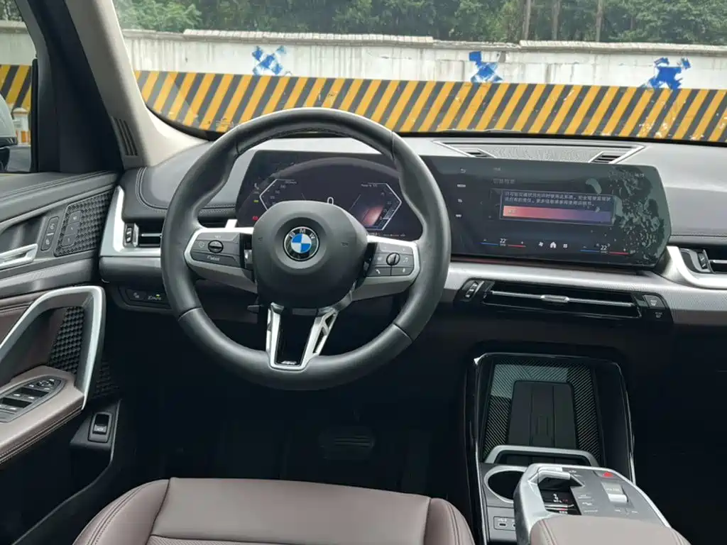BMW X1 2023 — фото 16