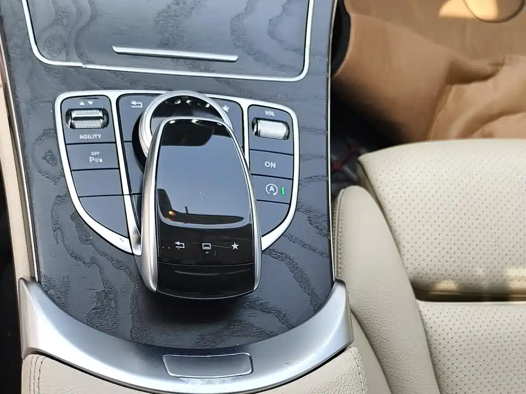 Mercedes-Benz C-Class 2015 — фото 14