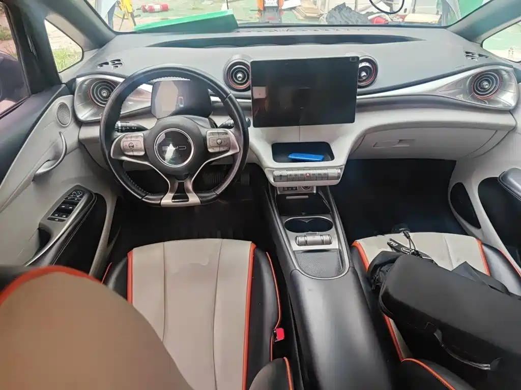 BYD Dolphin 2023 — фото 13