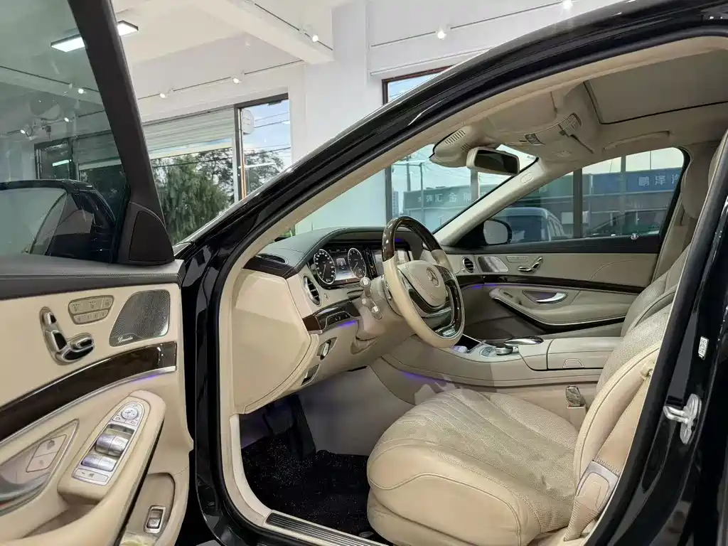 Mercedes-Benz Maybach S-Class 2016