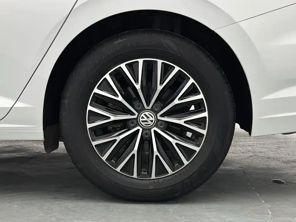 Volkswagen Sagitar 2021 — фото 11