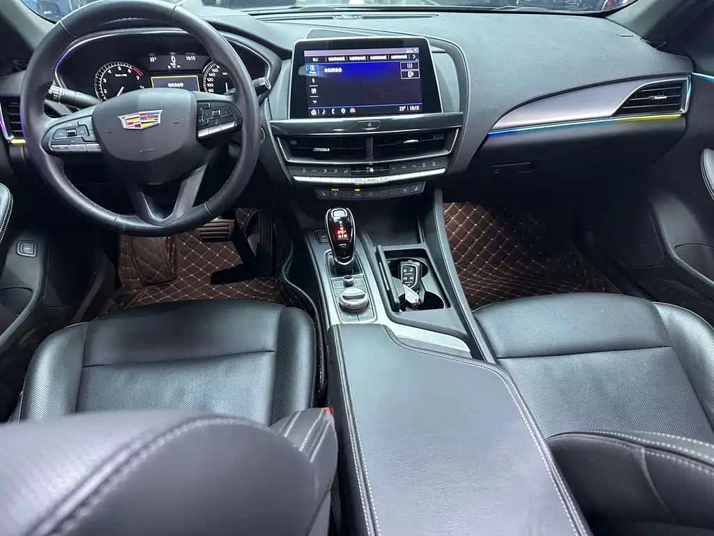 Cadillac CT5 2022 — фото 13