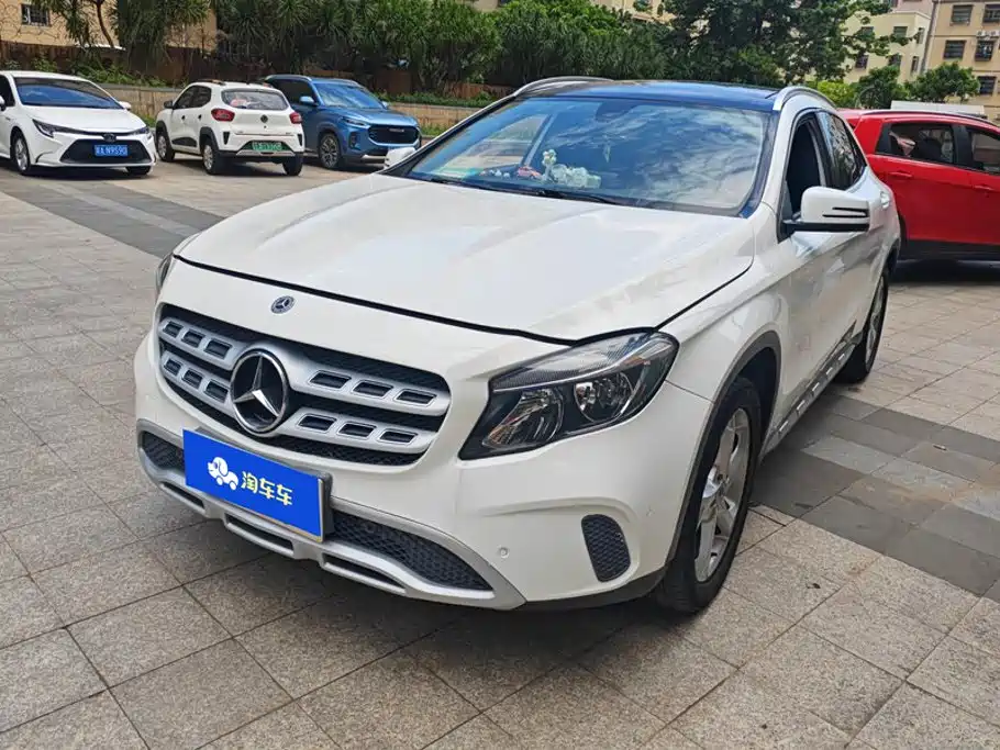 Mercedes-Benz GLA 2019