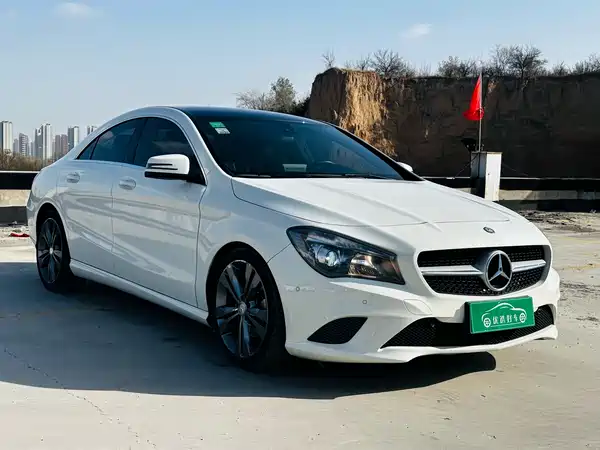 Mercedes-Benz CLA 2016