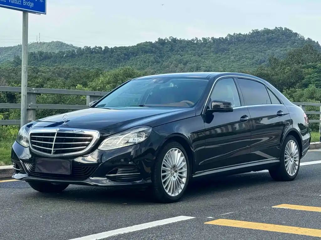 Mercedes-Benz E-Class 2014