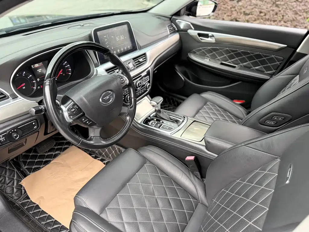 GAC Motor Trumpchi GA8 2018 — фото 10