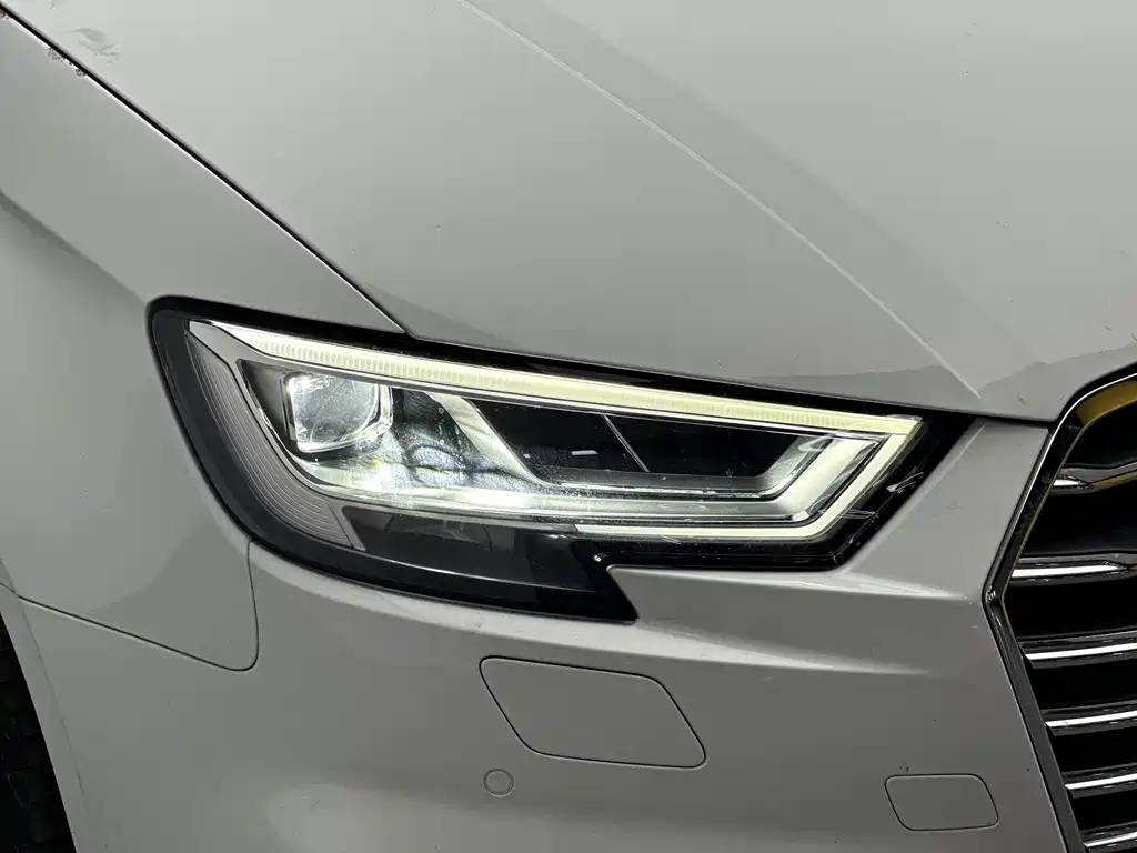 Audi A3 2019 — фото 15
