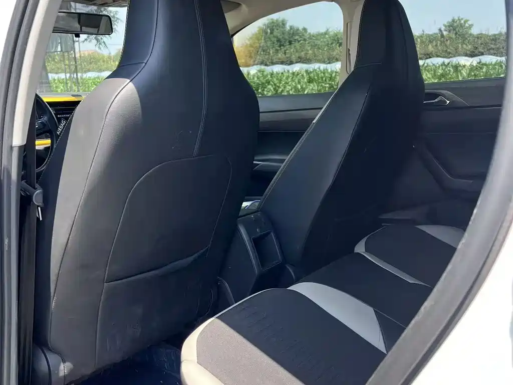 Volkswagen Polo 2023