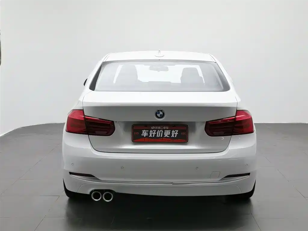 BMW 3 Series 2019 — фото 4