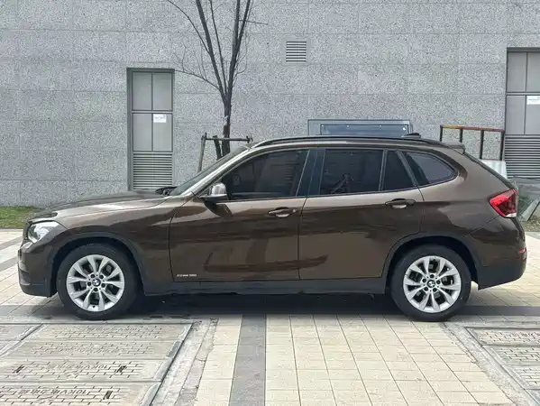 BMW X1 2012