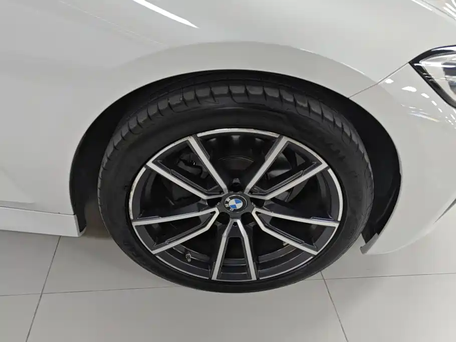 BMW 3 Series 2022