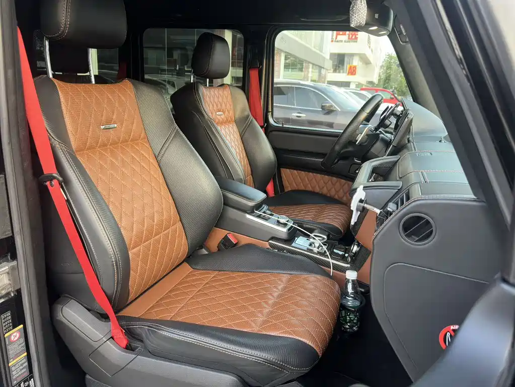 Mercedes-Benz G-Class AMG 2018 — фото 10