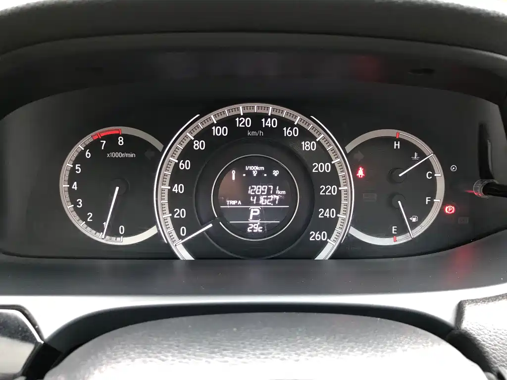 Honda Accord 2018 — фото 17