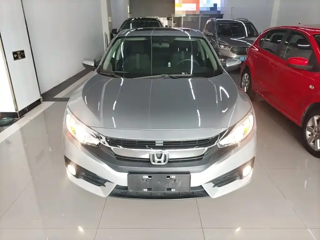 Honda Civic 2017 — фото 3