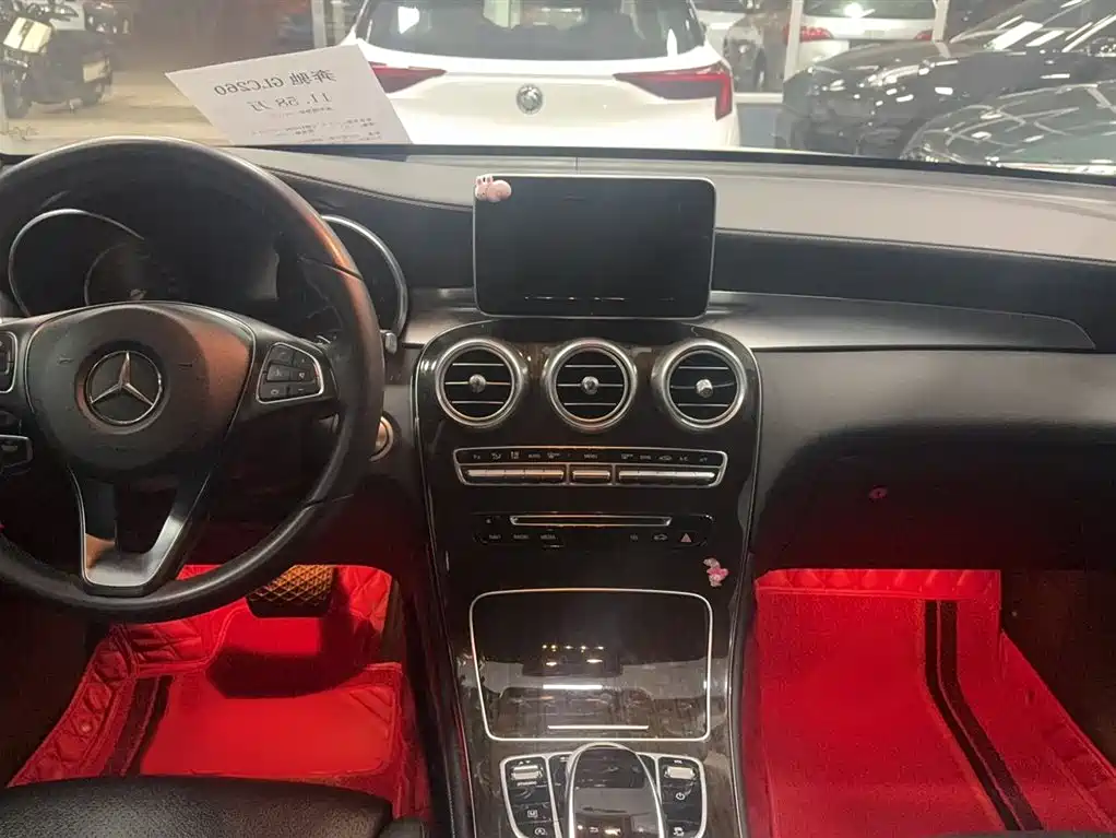 Mercedes-Benz GLC 2016 — фото 12