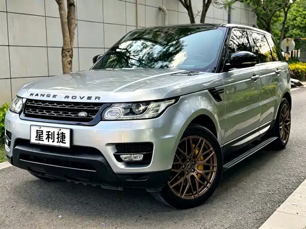 Land Rover Range Rover Sport 2015