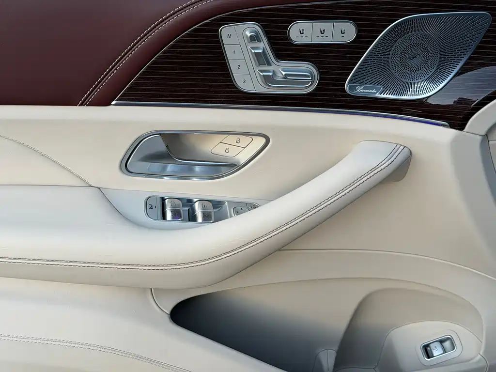 Mercedes-Benz GLS 2021 — фото 14