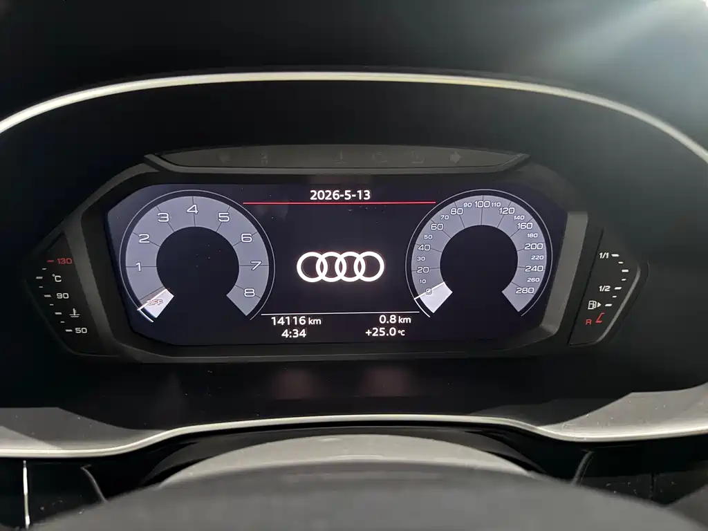 Audi Q3 Sportback 2021 — фото 10