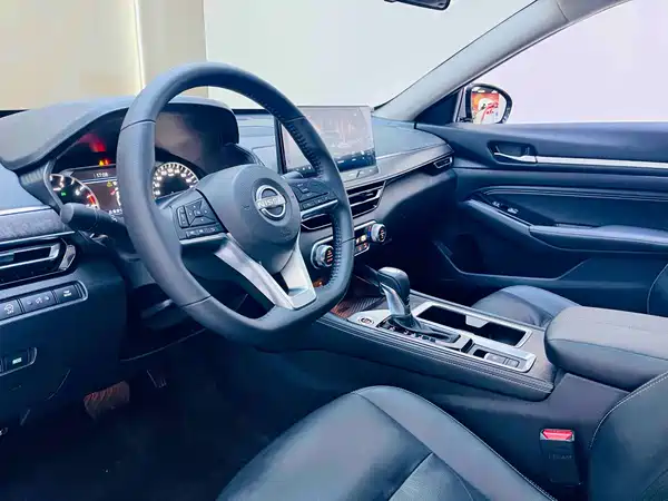 Nissan Teana 2023