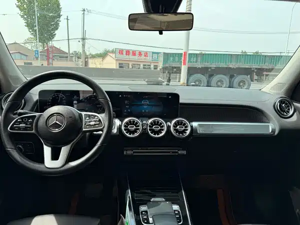 Mercedes-Benz GLB 2020
