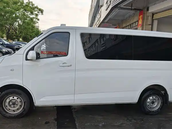 Changan Ruixing EM80 2026