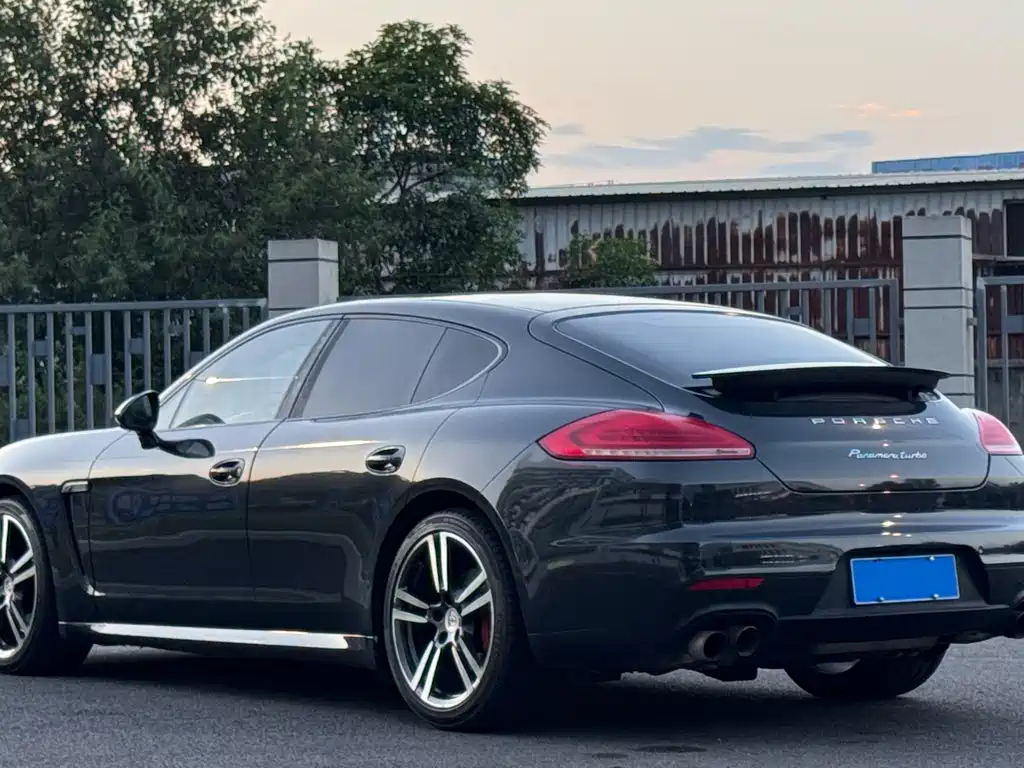 Porsche Panamera 2014