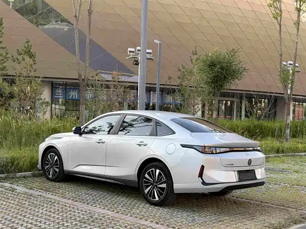 Changan Qiyuan A05 2024