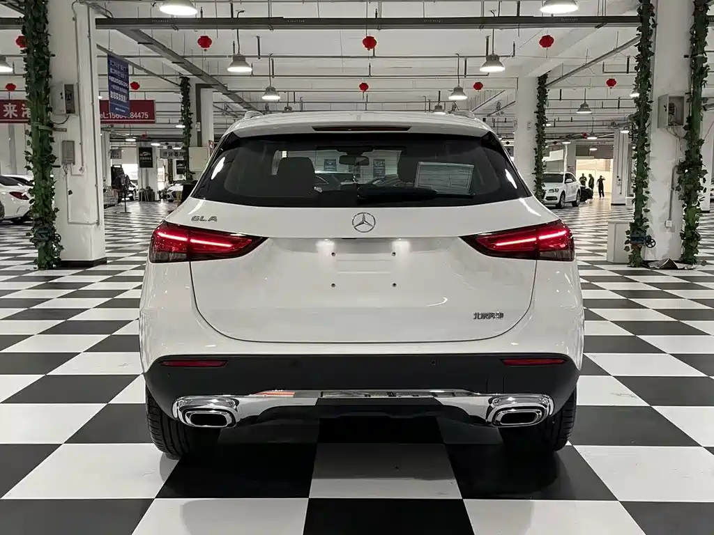 Mercedes-Benz GLA 2022 — фото 8