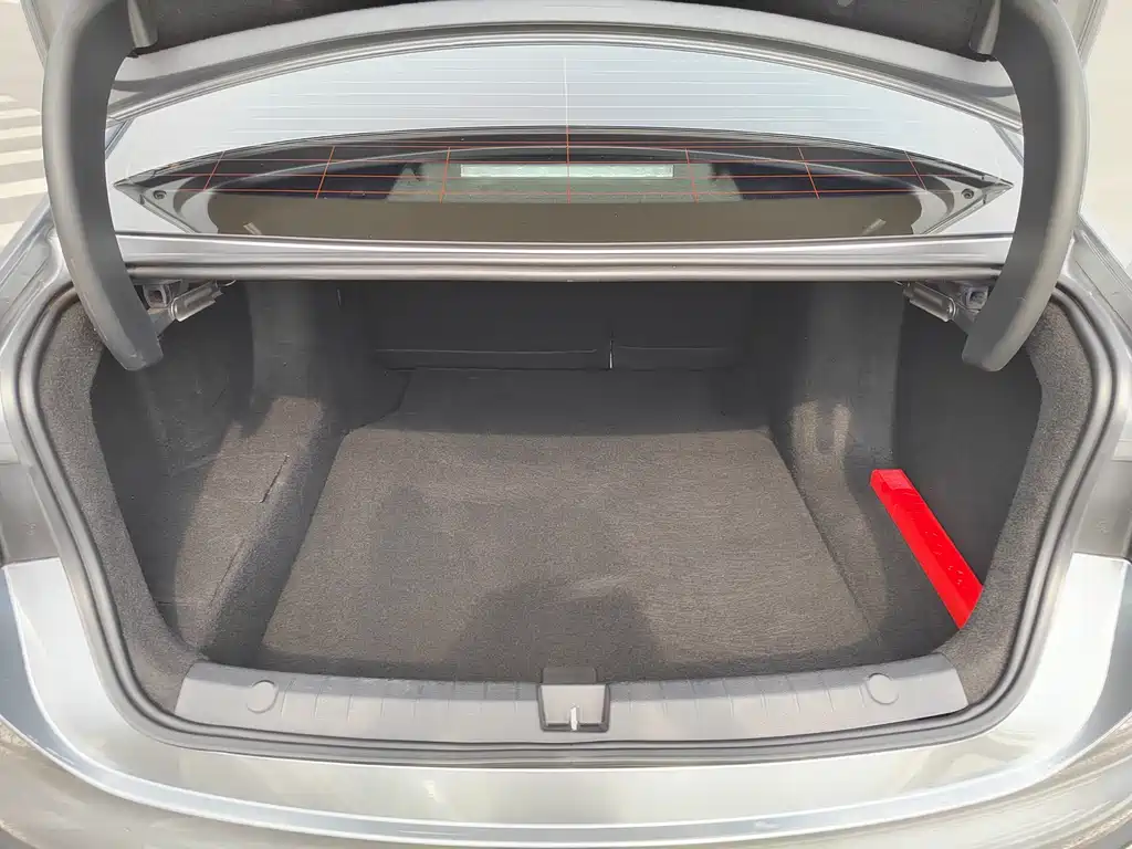 BYD Seal 05 DM-i 2025 — фото 18