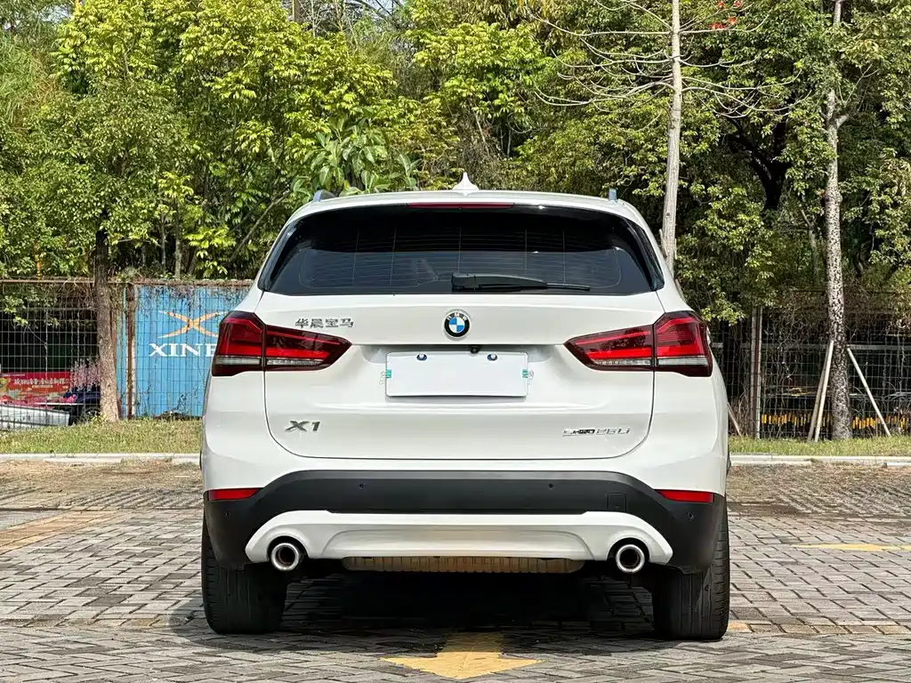 BMW X1 2021 — фото 18